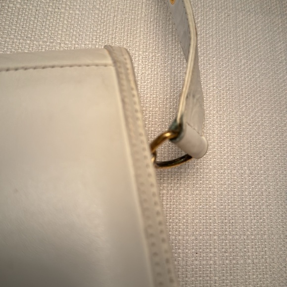 Gucci Vintage White Purse Handbag - Picture 13 of 17